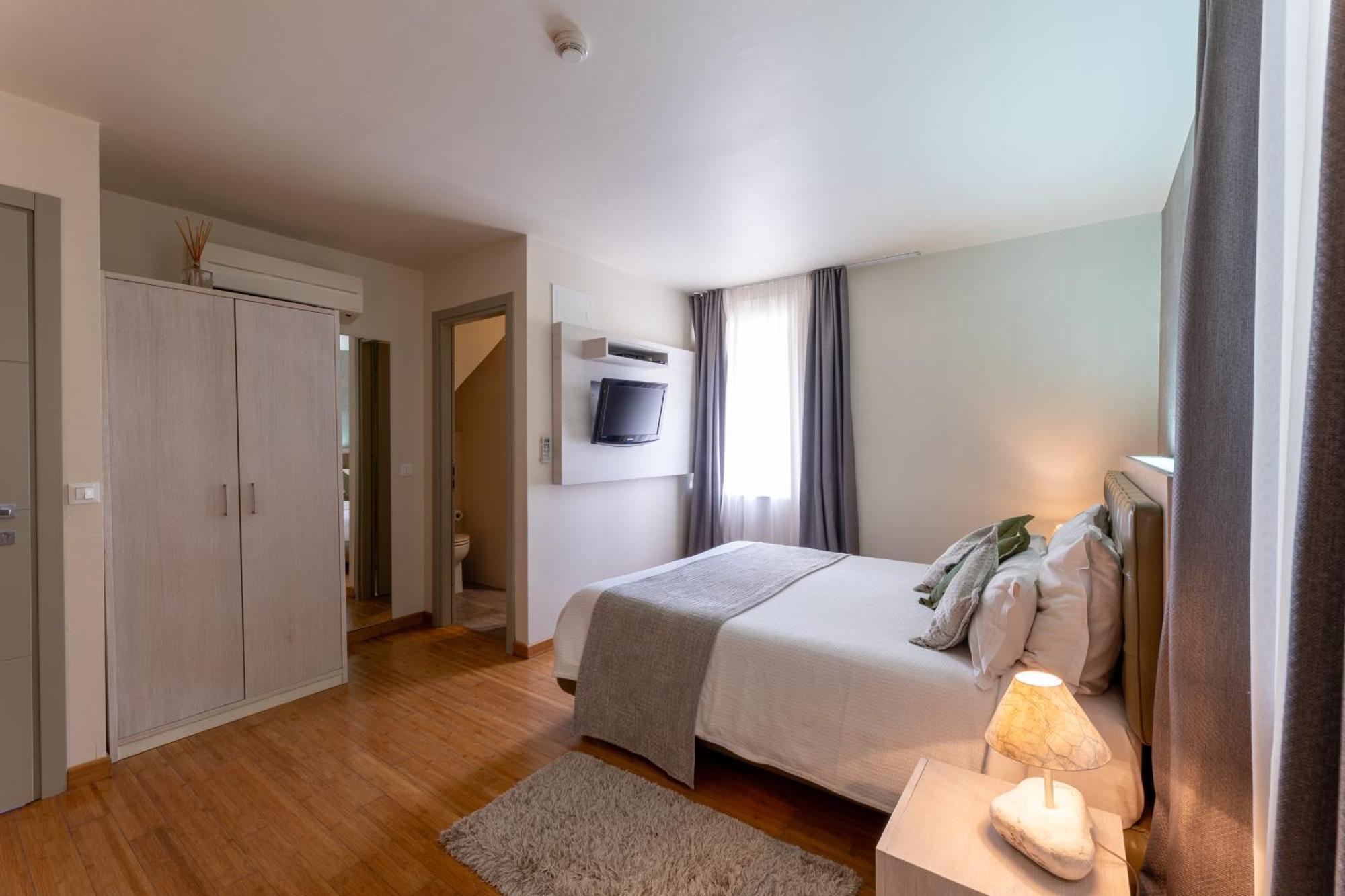 Hotel San Giorgio Vis Ngoại thất bức ảnh