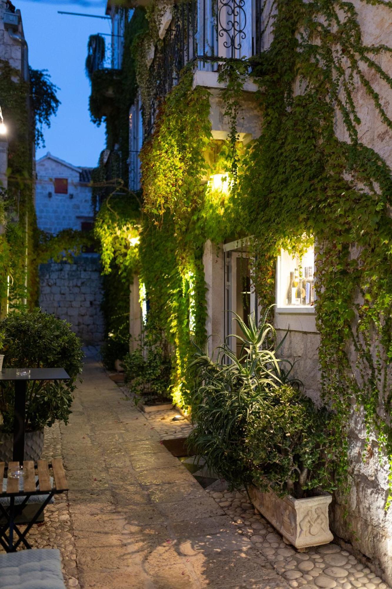 Hotel San Giorgio Vis Ngoại thất bức ảnh